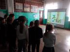 Показ видеороликов о пользе чтения в Средней школе № 6 г. Пинска в рамках Недели детской книги